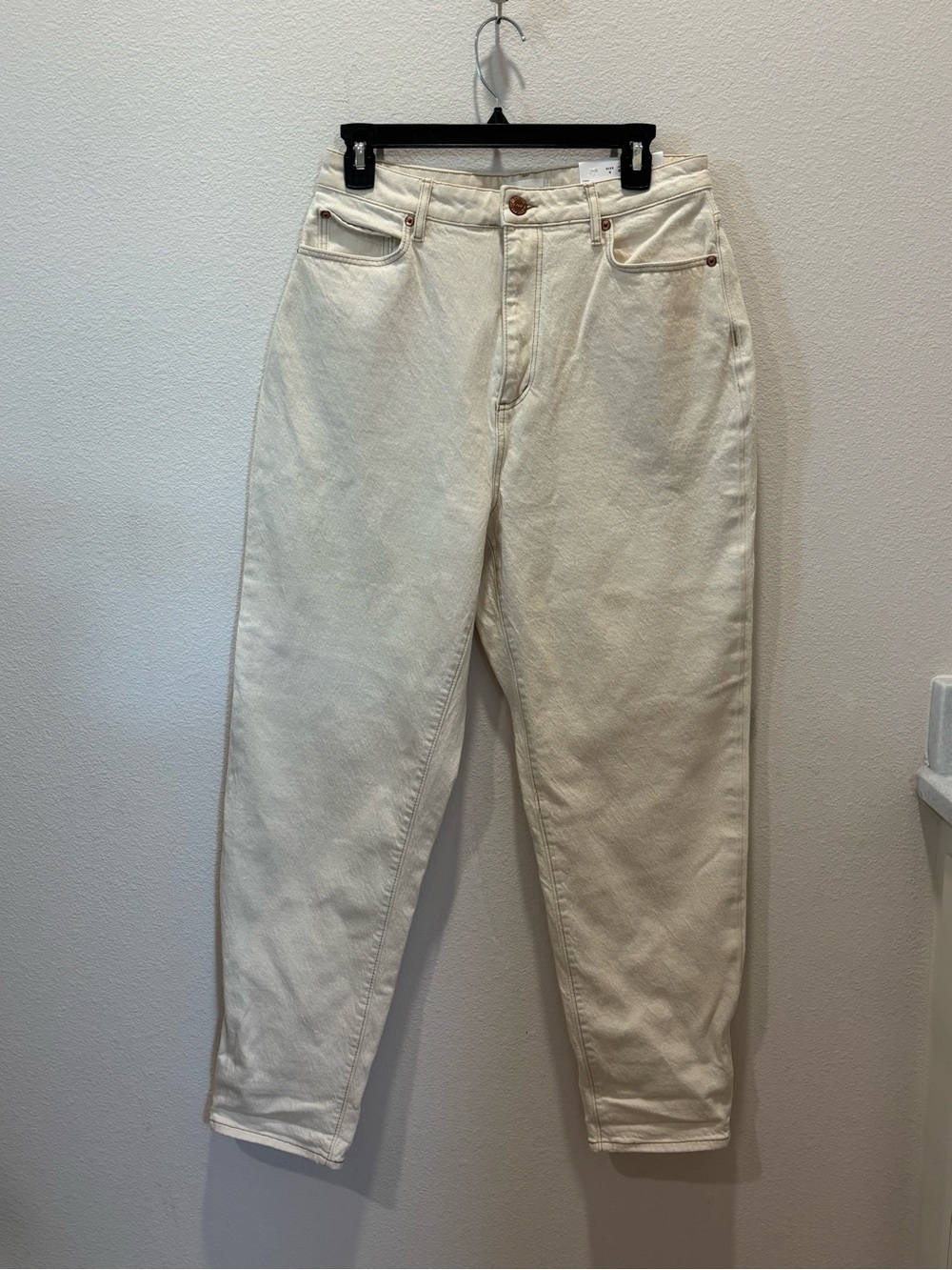 LOFT Relaxed Straight-Leg Jeans in Cream